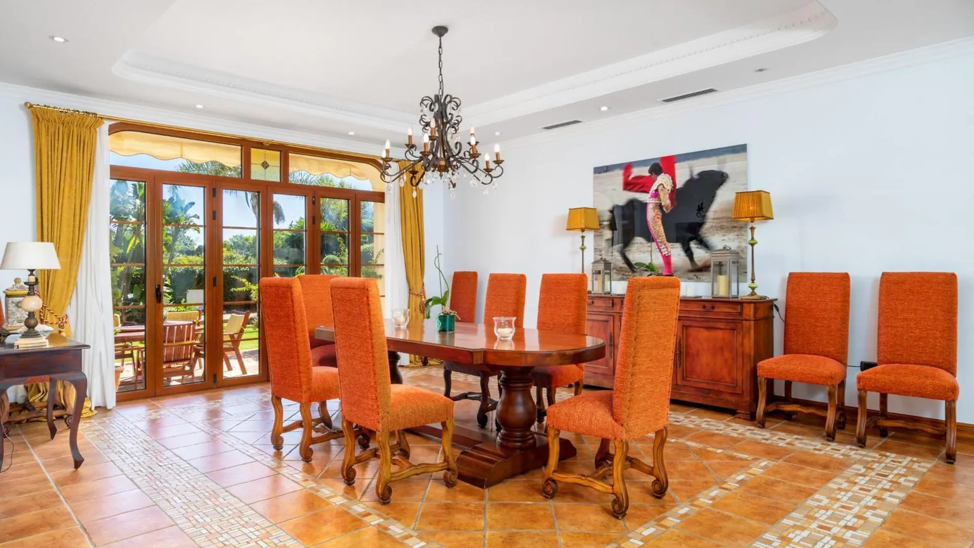 Luxury Villa In Guadalmina マルベーリャ